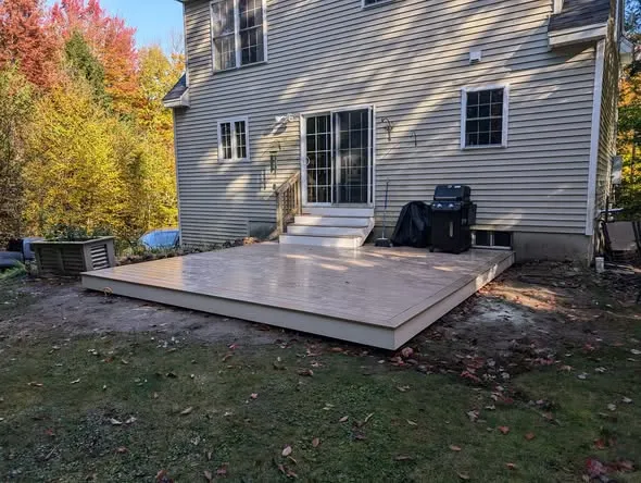 16 x 16 Trex Platform Deck