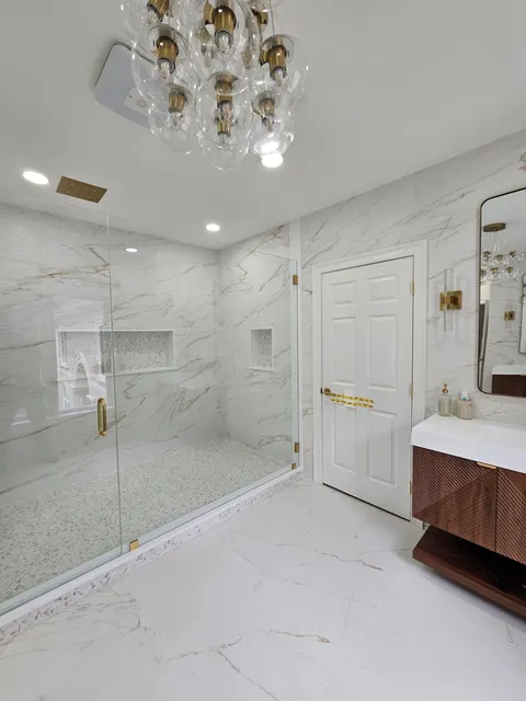 Crown's Tile Solution