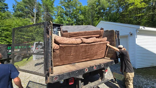 Joe Junk's It Junk removal & Demolition work photo