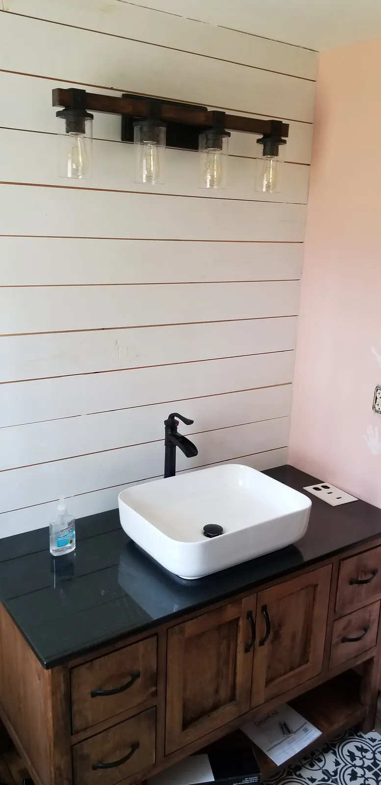 Honestus Woodworks & More, LLC researched project photo