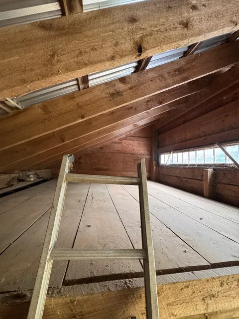 work photo from boyzgonejunkin.com