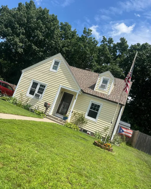 work photo from gmroofingandsiding.com