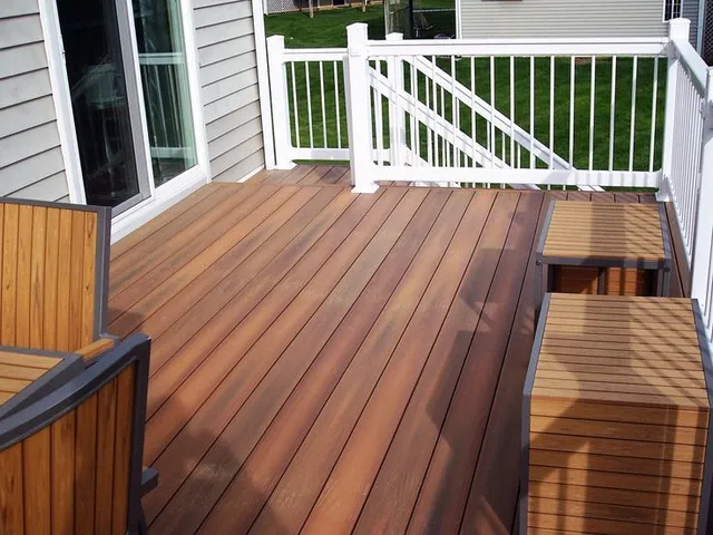 De La Rosa Deck, Siding & Fence