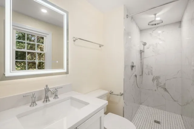 Image gallery image