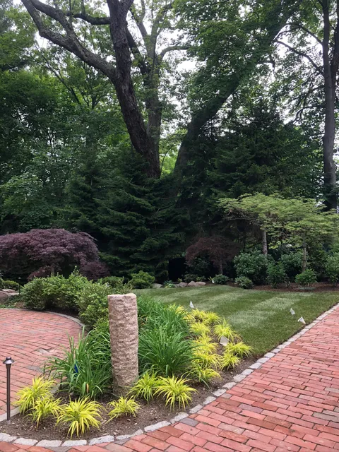 Moniz Landscape Design LLC work photo