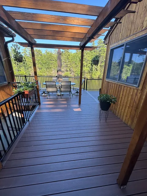 Sustainable Decks work photo
