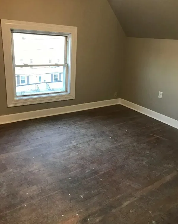 Hardwood Floor
