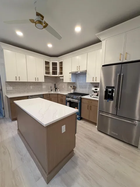 Prompt Flooring & Kitchen Inc