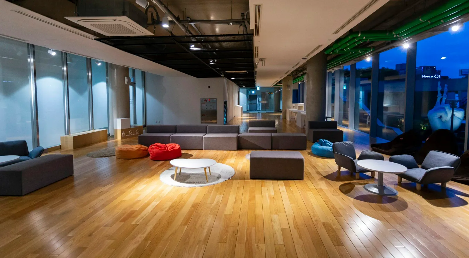 work photo from maeflowerflooring.com