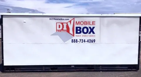work photo from diymobilebox.com