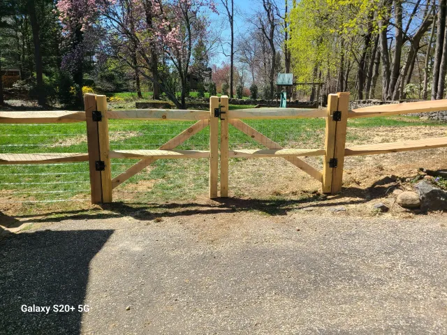 work photo from gannonrusticfence.com