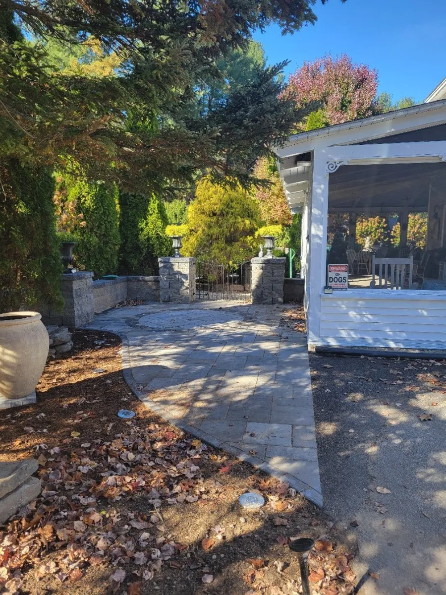 work photo from rock-pebble-shears.com