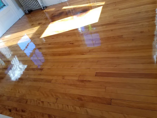 Su's hardwood flooring work photo