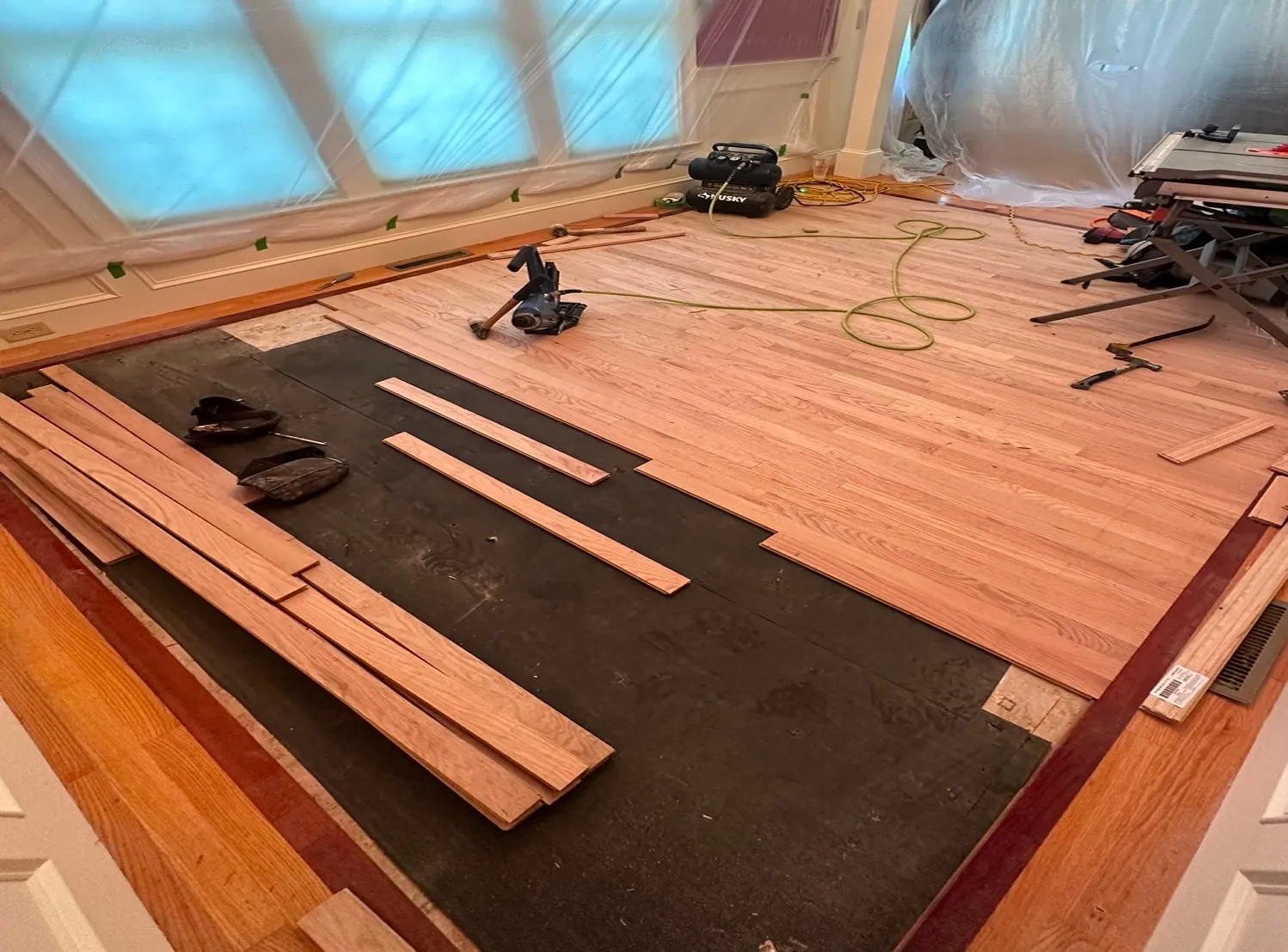 work photo from expert-flooring-llc.com