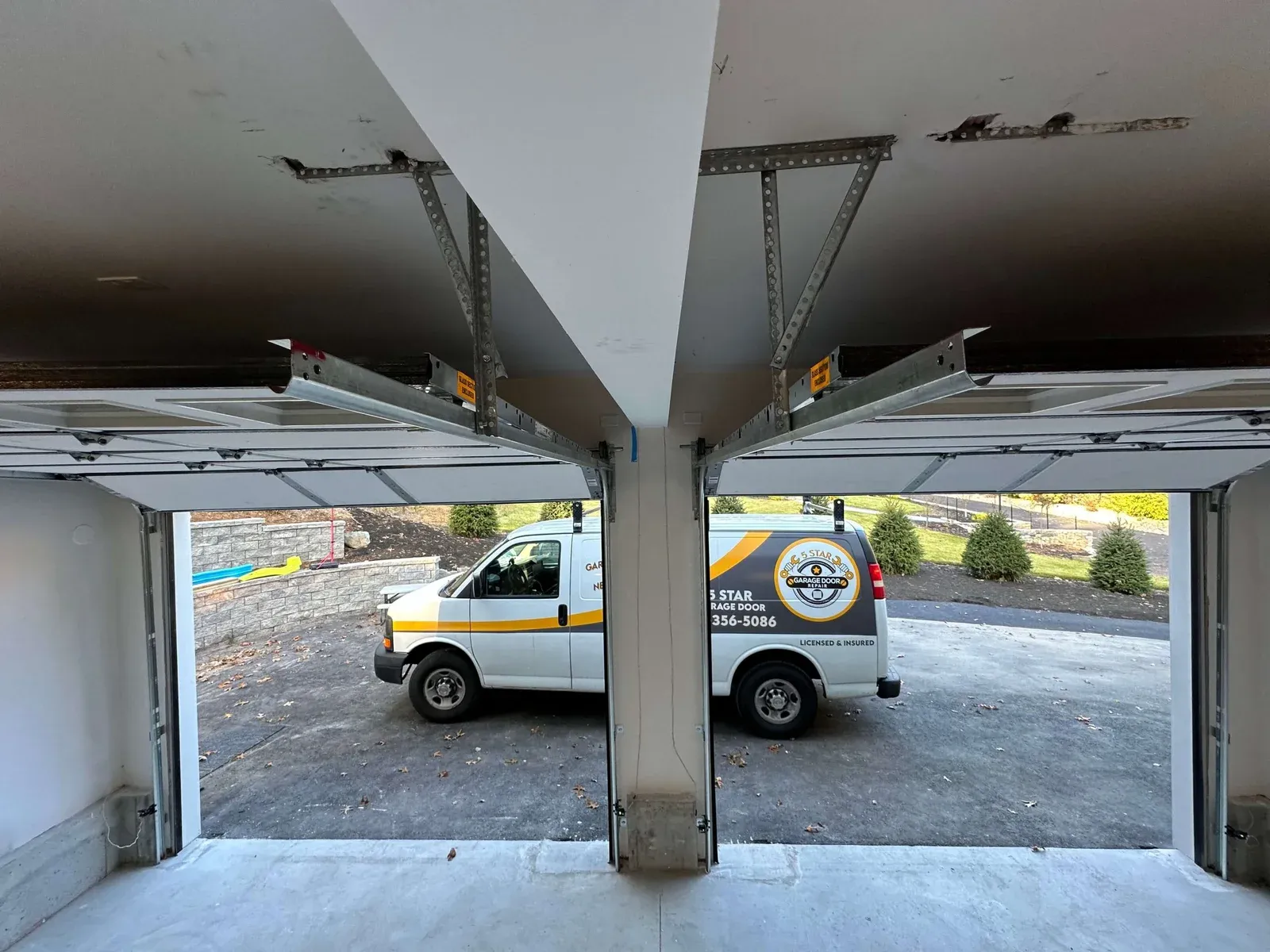 work photo from 5stargaragedoorsma.com