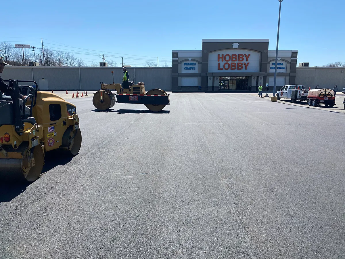 work photo from atlanticasphaltpaving.net