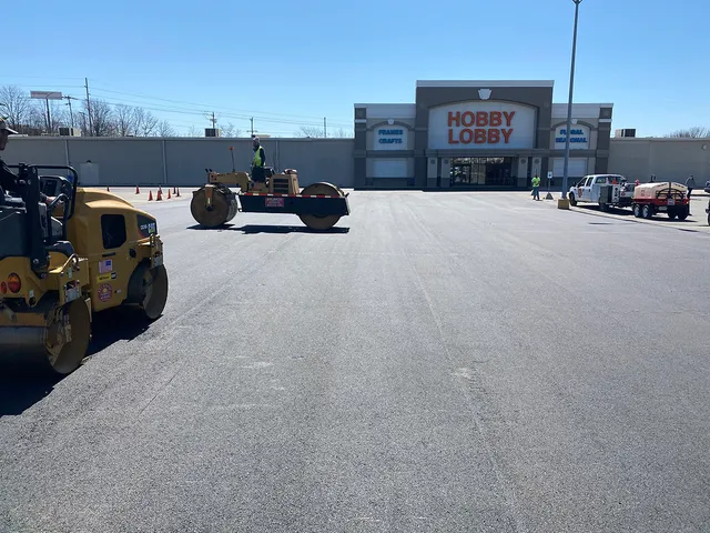 work photo from atlanticasphaltpaving.net