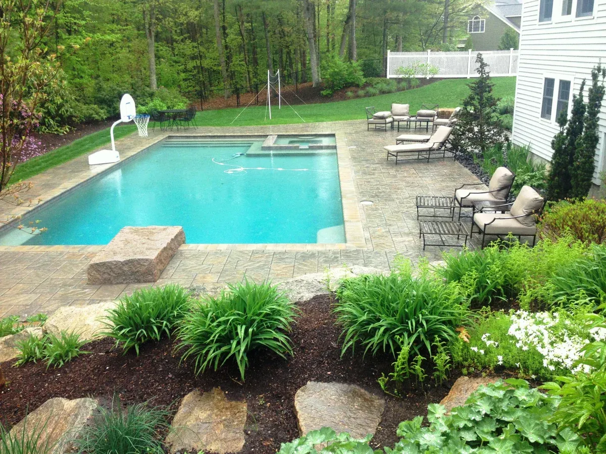 PAUL MASSAD LANDSCAPING researched project photo