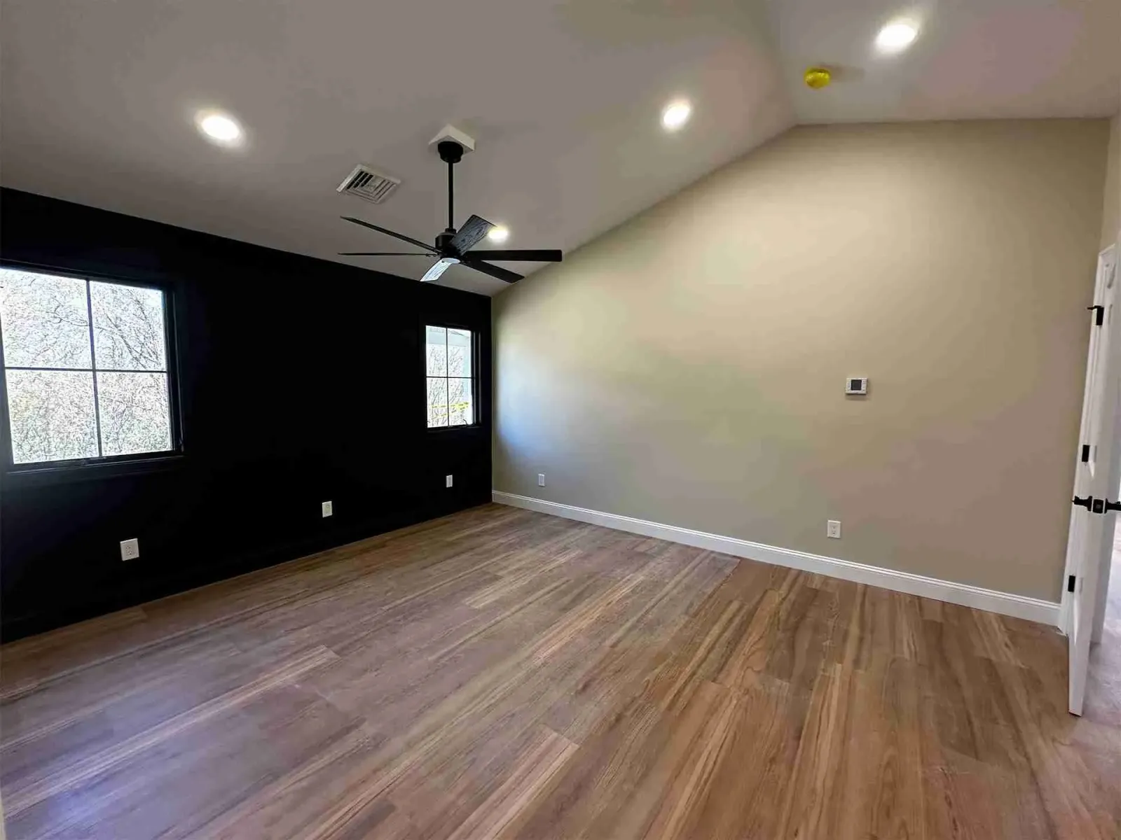 Bedroom painting service