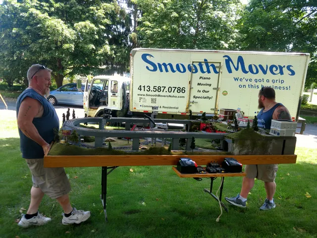 Smooth Movers work photo