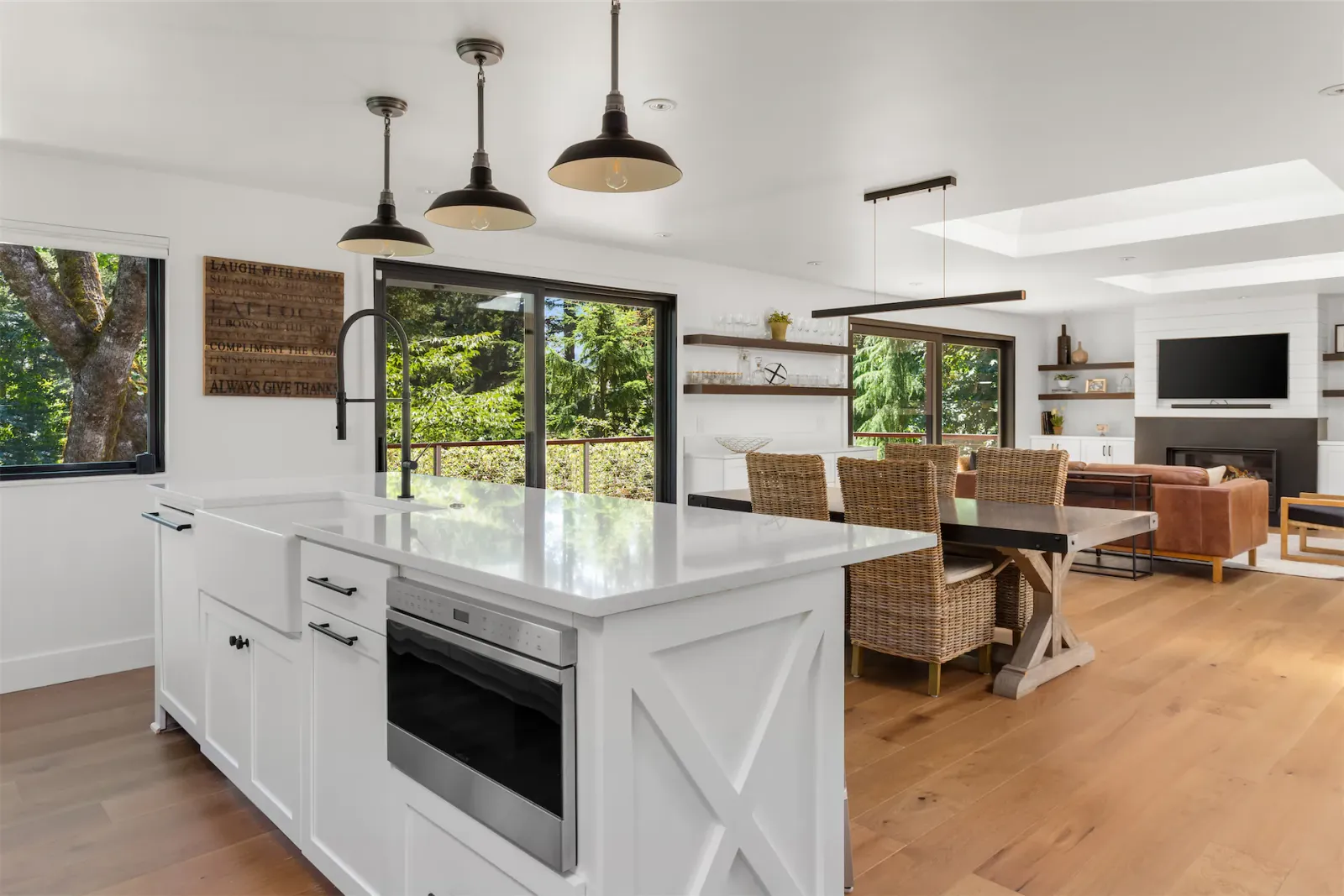 Home Skylights Image