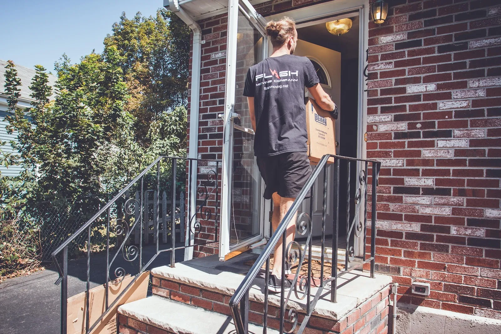 Flash Moving & Storage - Boston Movers