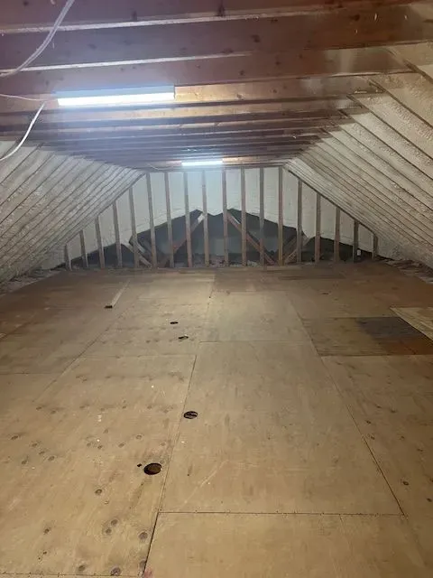 work photo from sprayfoamofcapecod.com