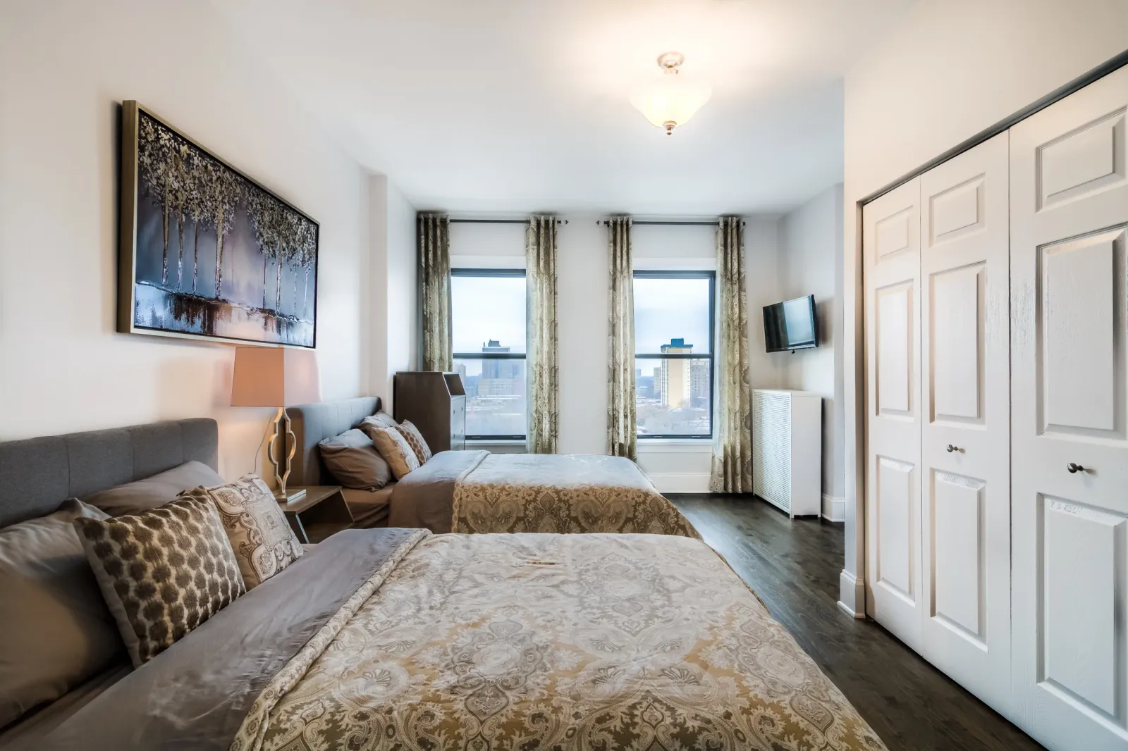 5300 S Shore Dr, #102 -1.jpg