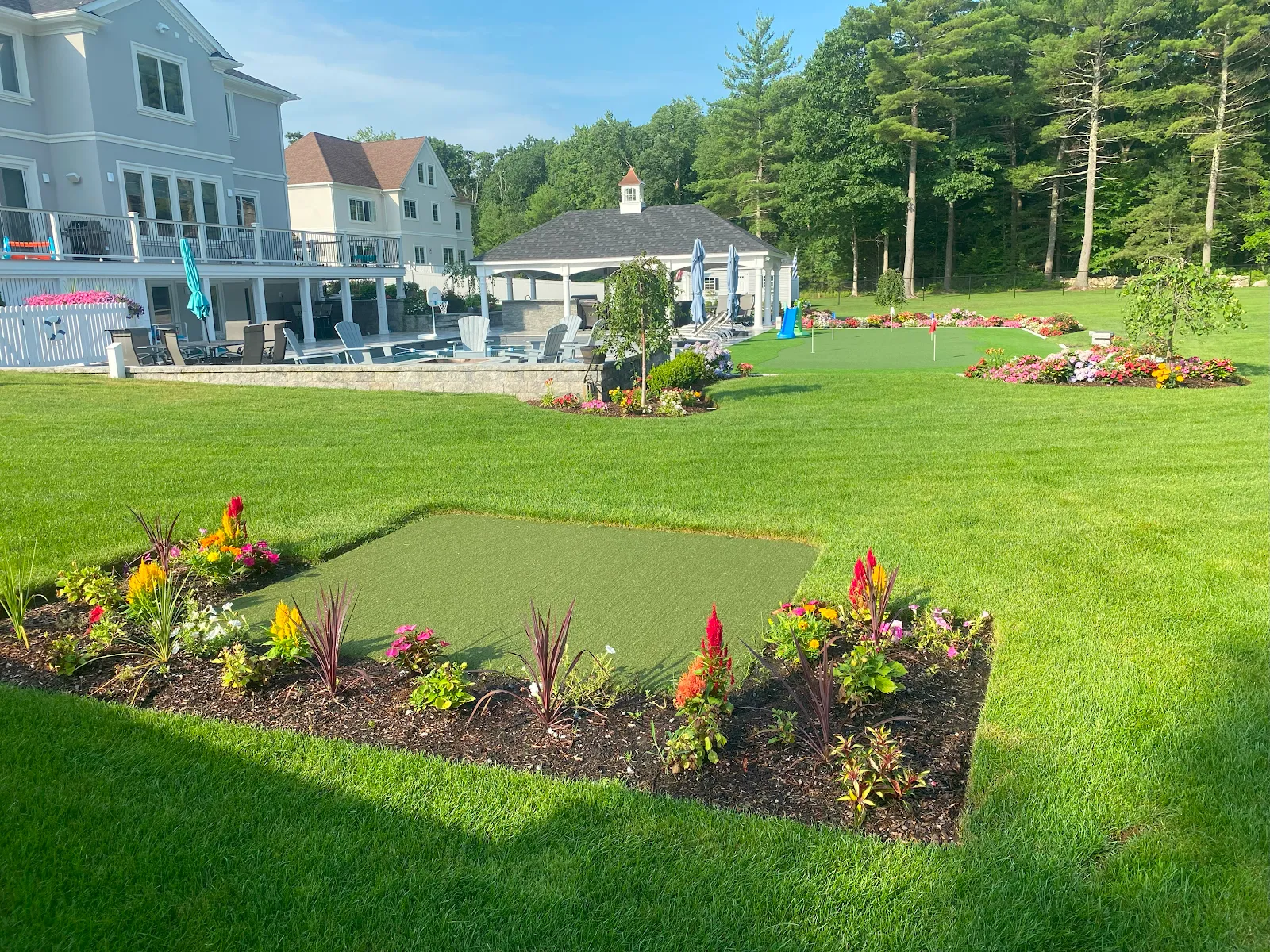 Green World Landscaping Svcs Inc
