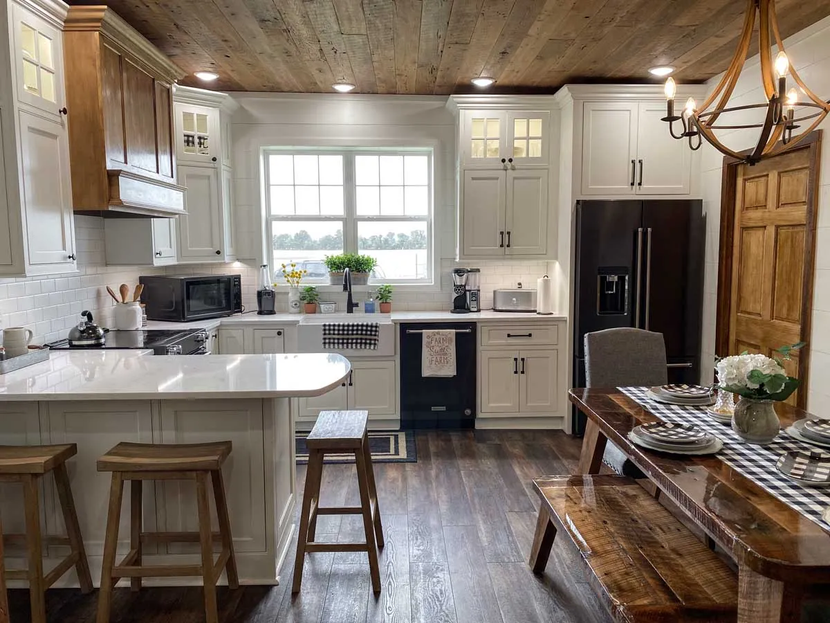 work photo from robisonkitchenandhome.com