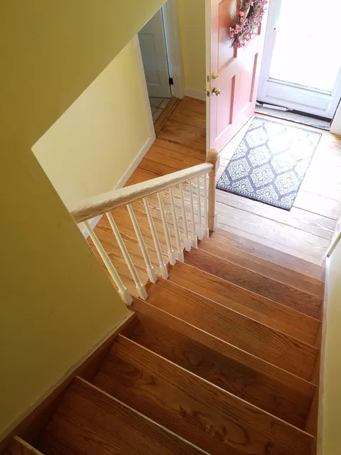 The Stair Repair, LLC researched project photo