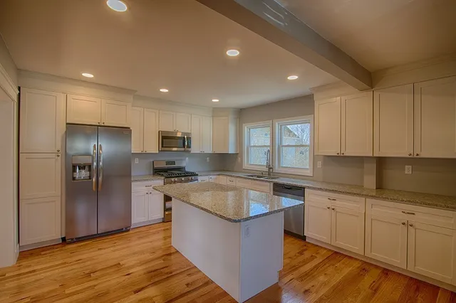 New England Home Buyers work photo