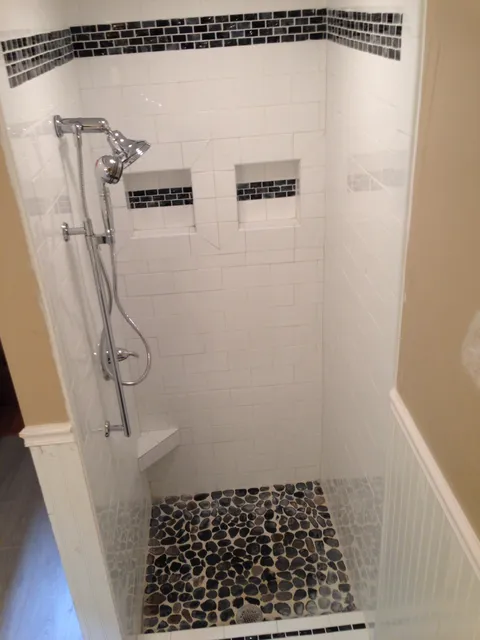 J and J Windows and Doors LLC work photo