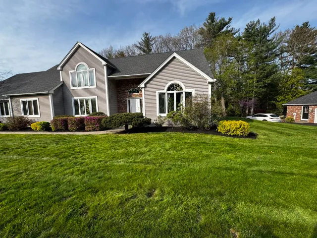 work photo from beaneslawnservice.com
