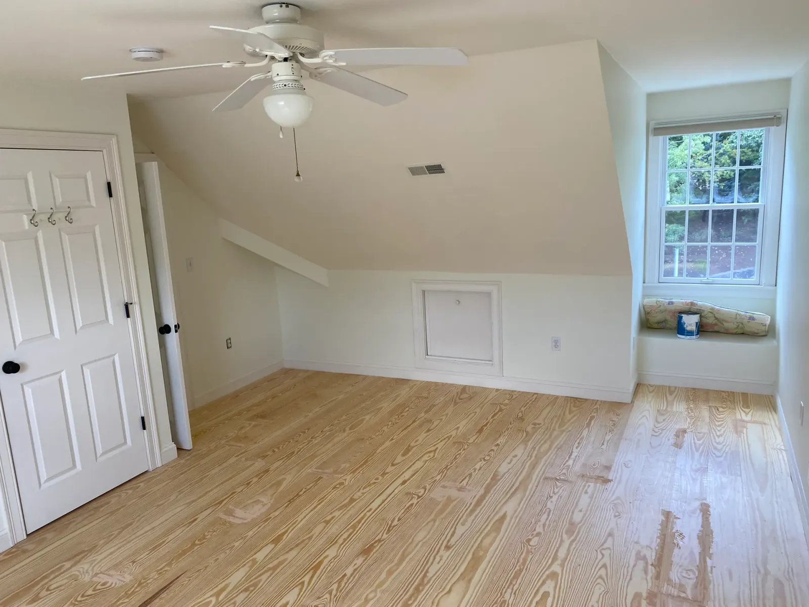 work photo from elitehardwoodfloor.com