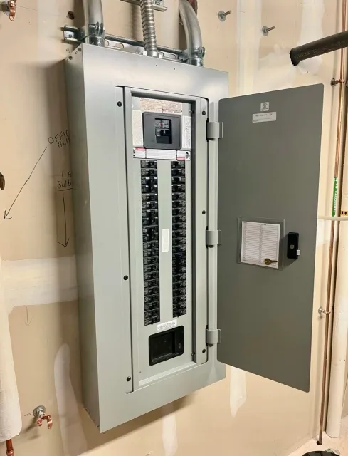 work photo from jakeolectric.com
