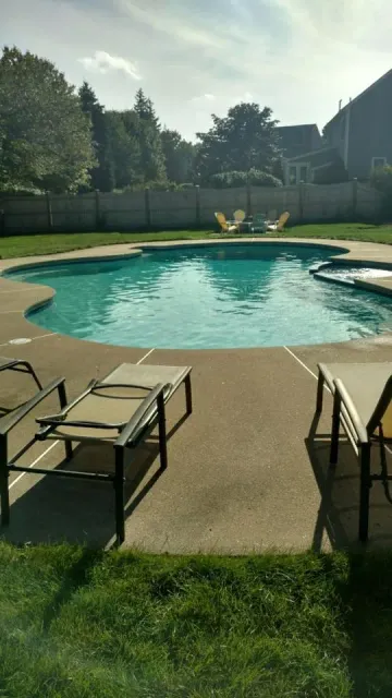work photo from pooldesignandrenovations.com