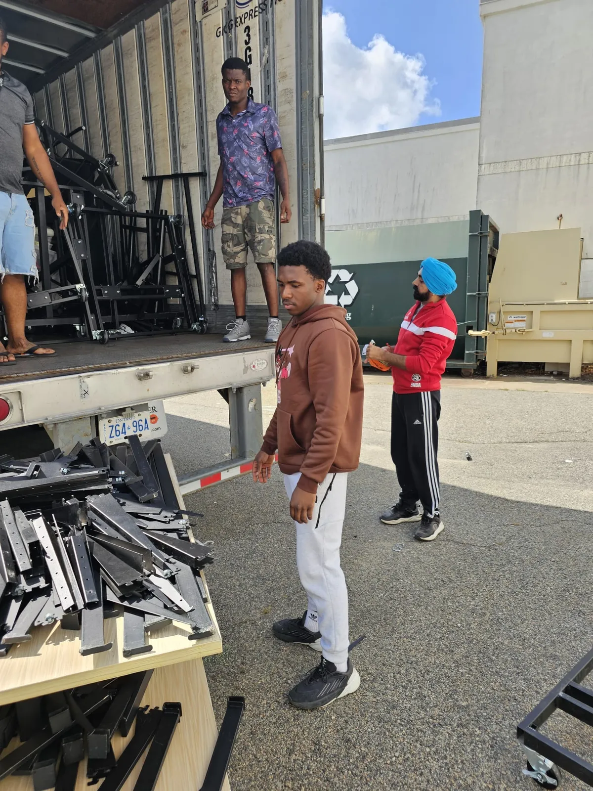 Bellah Moving services team during a commercial movers