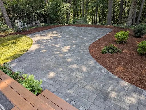 JR's Landscaping & Sons work photo
