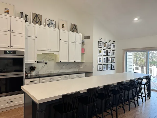 work photo from renewkitchenandbathnh.com
