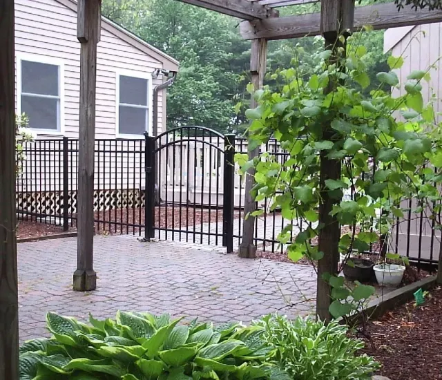 Joe's Fence work photo