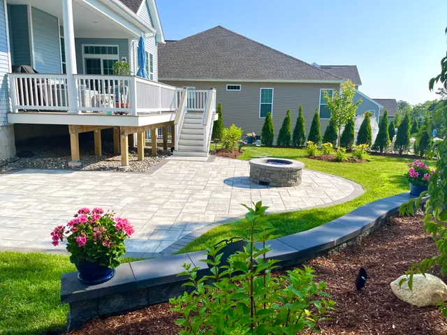 Dellarocco's Landscaping & Design Co. work photo