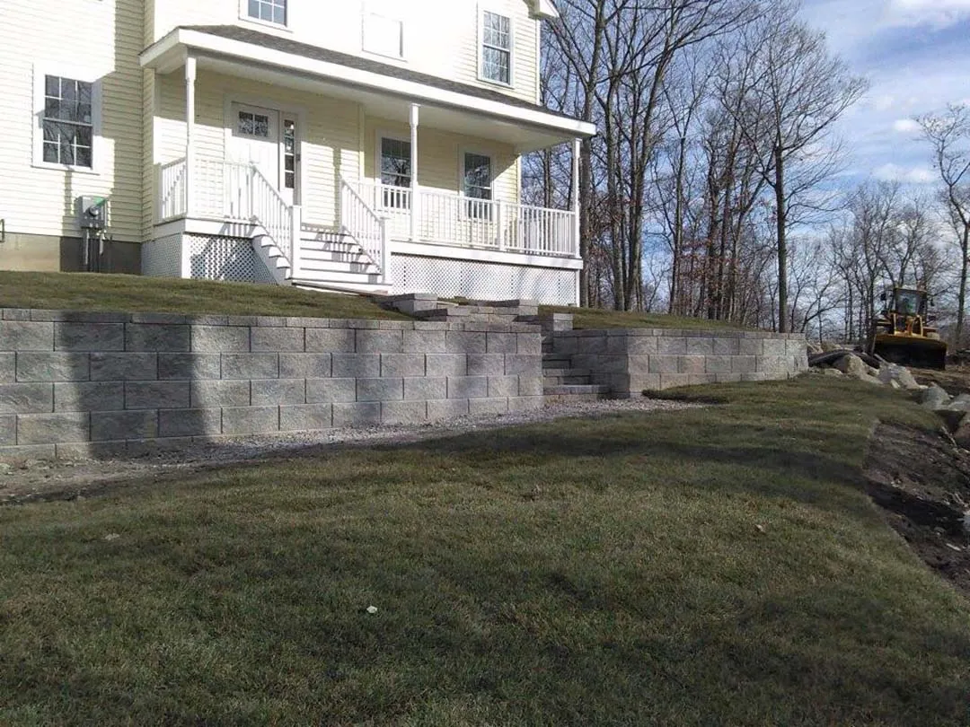 work photo from cmchardscapeandmasonry.com