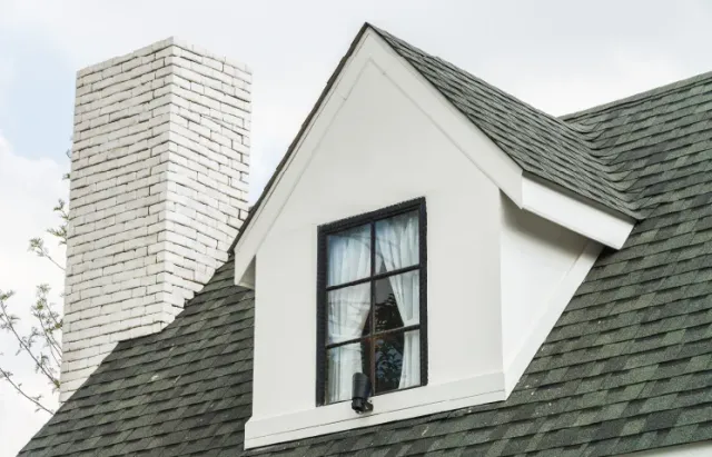 work photo from reyesroofingkings.com