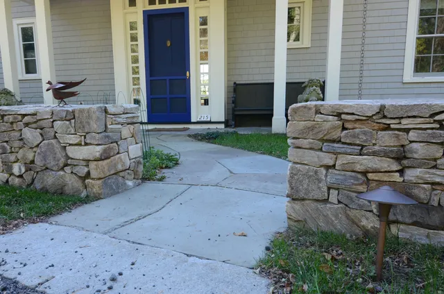 Rue Sherwood Landscape Design, LLC researched project photo