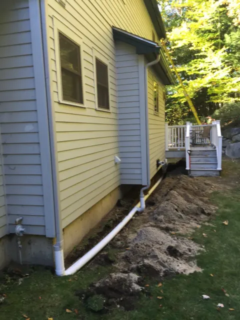 work photo from stockbridgeseamlessgutters.com