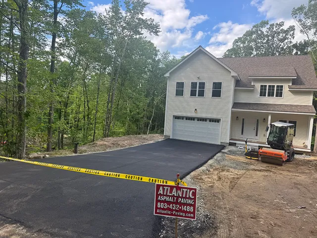 work photo from atlanticasphaltpaving.net
