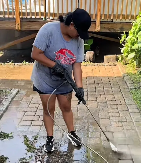 work photo from jpguttercleaningandservicesinc.com