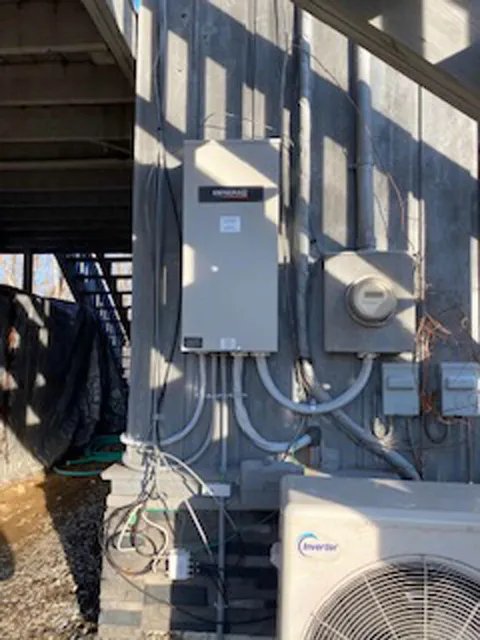 work photo from aaaelectricianservices.com