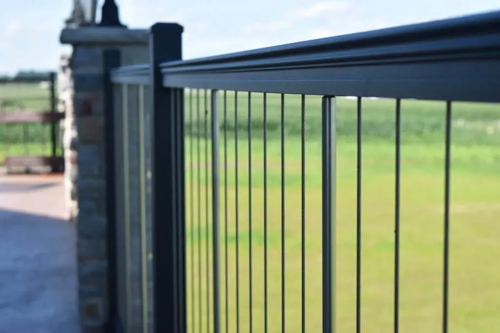 work photo from bandbfencecompany.com